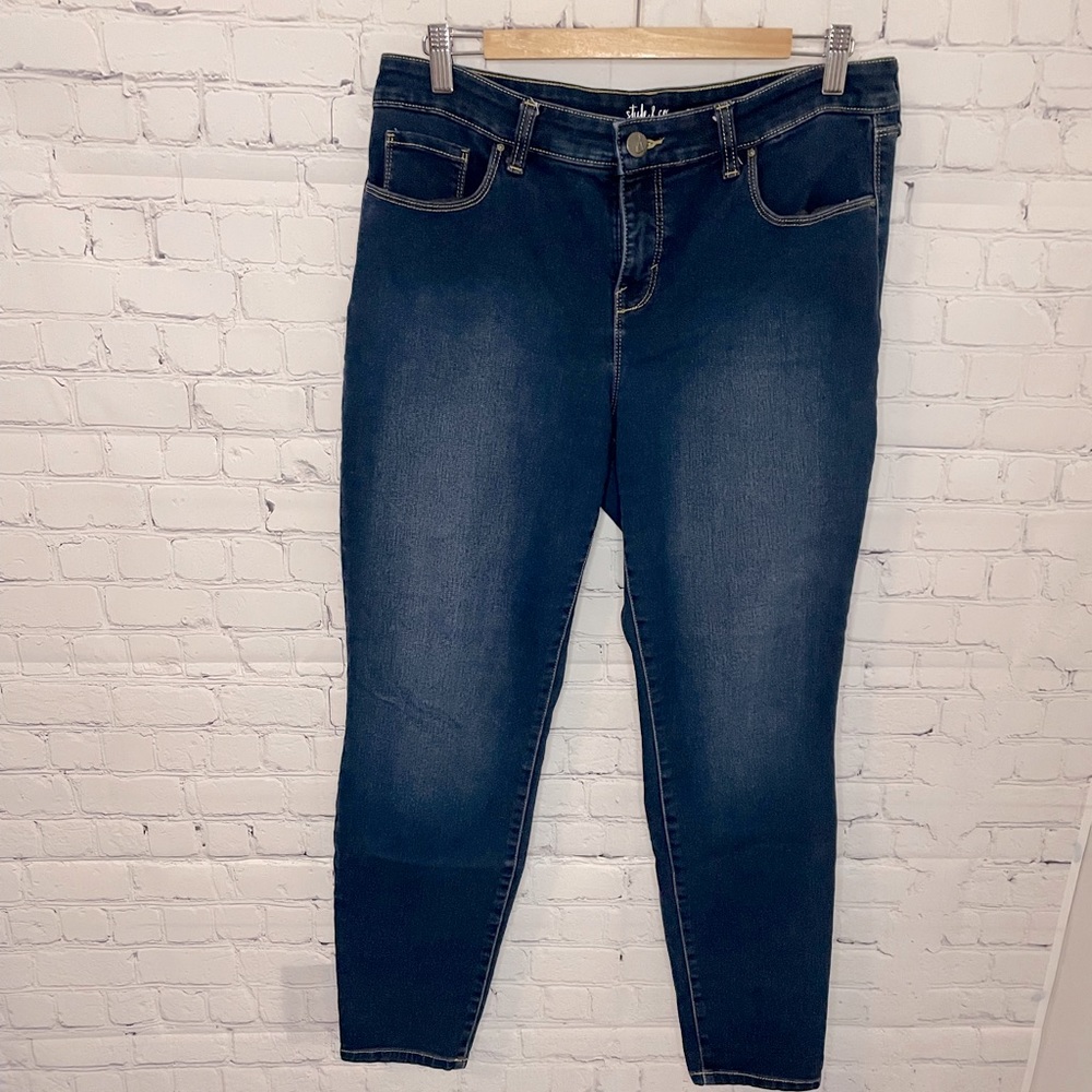 Style & Co. Curvy Skinny Jeans Size 12S